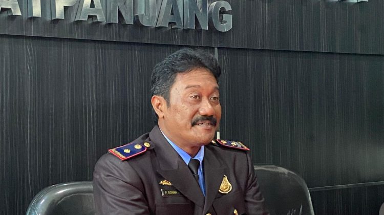 Pejabat Imigrasi Kini Boleh Bawa Senjata Api 