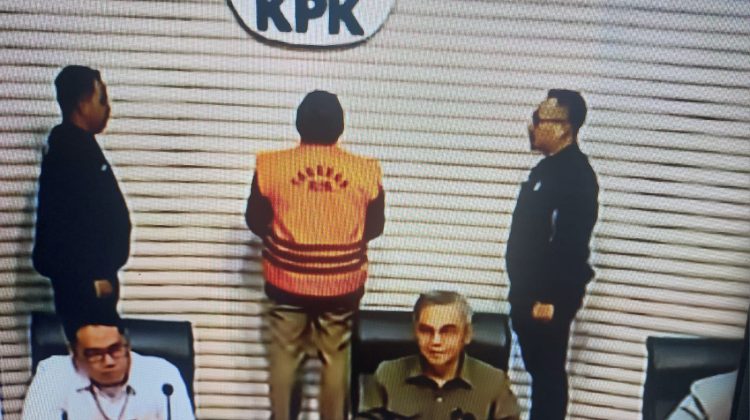 Tujuh Jam Diperiksa, Hasto Kristiyanto Resmi Ditahan KPK