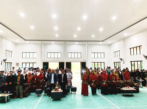 Dra Hj Mardiah, M.,M. F: Ist