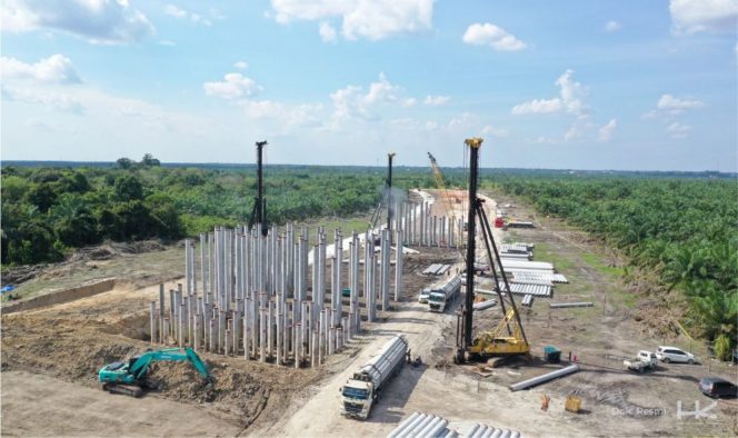 
					Proyek jalan tol di Riau (net).