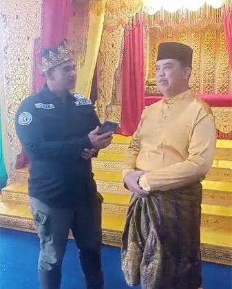Ketua Umum Dewan Pimpinan Harian (DPH) LAMR Kepulauan Meranti, Datuk Seri Afrizal Cik. F: Ist