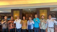 Bertemu Menteri Hanif Faisol, Gubri Abdul Wahid Minta Dukungan Pengembangan Lingkungan Hidup