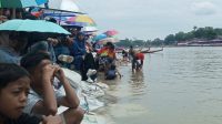 Jaringan Telkomsel Lumpuh, Warga Terpisah dari Istri Saat Pacu Jalur