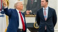 Charlie Kirk: Perjalanan Singkat, Hidup Panjang Kontroversi, dan Akhir Tragis di Usia 31 Tahun
