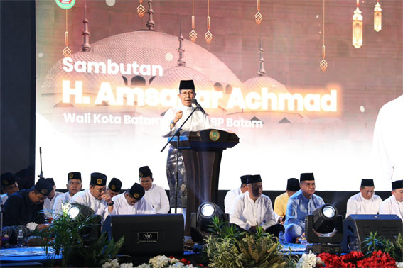 Wali Kota Batam, Amsakar dalam sambutannya menekankan pentingnya menjaga kondusivitas Batam di tengah dinamika nasional. F: Ist