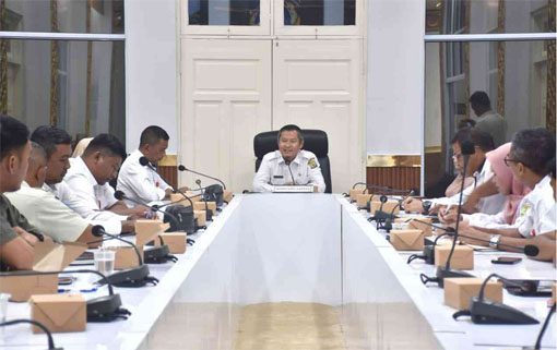 Rapat Pembahasan dan Persiapan Pelaksanaan Kegiatan Inventarisasi P4T, di Ruang Rapat Raja Haji Fisabilillah Kantor Wali Kota Tanjungpinang. F: Diskominfo