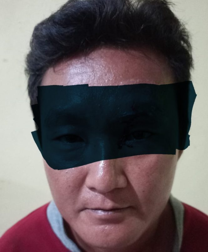 
					Tersangka pelaku penyiraman air cabe ke wajah anggota DPRD Kampar. (Foto: ist).