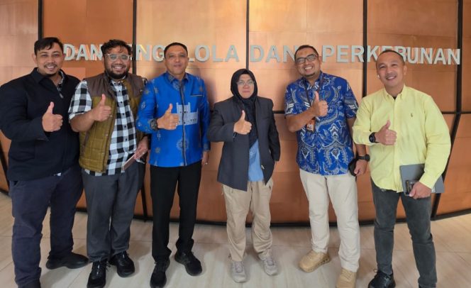 
					Bupati Siak Dr. Afni Zulkifli, saat berkunjung ke BPDP di Jakarta. (Foto: ist)