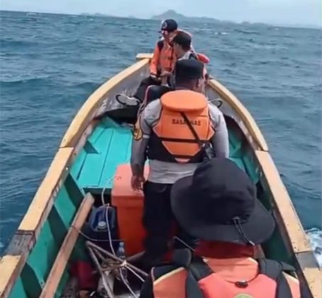 Tim Gabungan pencarian Helmi (28) asal Tanjungbalai Provinsi Sumatra Utara. F: Ist