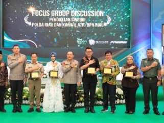 Foto bersama usai 
FGD Polda Riau dan ATR/BTN (foto: ist)