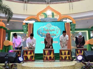 Gebyar Ramadan Keuangan Syariah (GERAK Syariah) 2026 di Atrium Mal SKA Pekanbaru. (Foto: BRKS)