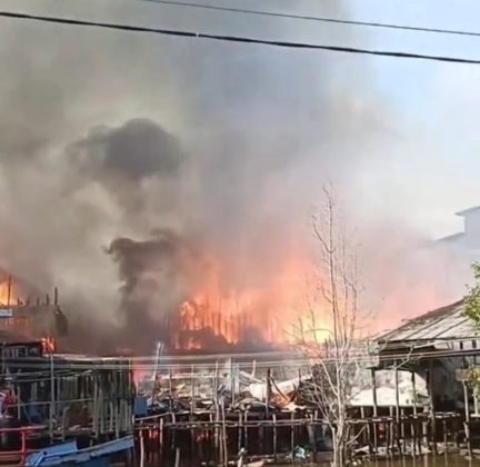 Kebakaran di Concong, Inhil. (Foto: ist)