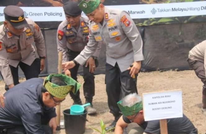
					Keseriusan Kapolda Riau, Lestarikan Lingkungan Dengan Pohon Geronggang Diaprisiasi DPN Elang Tiga Hambalang