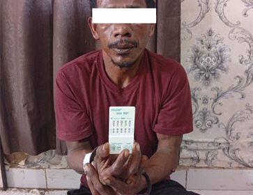 Pelaku dugaan tindak pidana persetubuhan terhadap anak di bawah umur. (Foto: ist)