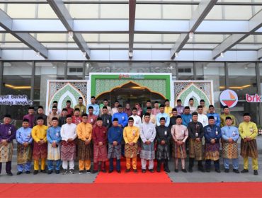 Peringatan HUT ke-60 PT Bank Riau Kepri Syariah (BRK Syariah). (Foto: BRKS)