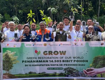 Bersama SKK Migas Sumbagut dan KKKS di Riau PT BSP kembali ikut tanam 14.505 pohon. (Foto: ist)