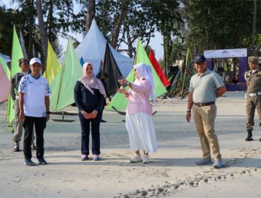 Wakil Bupati Bintan, Deby Maryanti di acara Event Jong Race Festival Tahun 2026. (Foto: Diskominfo Bintan)