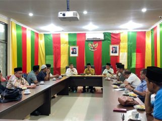 LKAM Luhak Tambusai penuhi undangan LAMR. (Foto: ist)