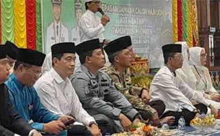 Anggota DPRD Kota Batam Adhan,hadiri acara pelepasan JCH Kota Batam Tahun 1447 H/2026 M. (Foto; Ist)