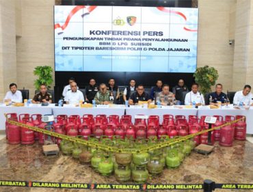 Konferensi pers pengungkapan tindak pidana penyalahgunaan BBM dan LPG bersubsidi dalam periode 7 hingga 20 April 2026. (Foto: ist)