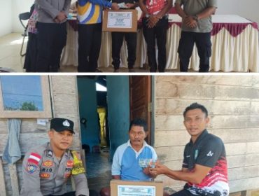 Salurkan BLT Dana Desa kepada 12 Keluarga Penerima Manfaat. (Foto: ist)