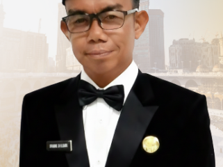 Kepala Kantor Kementerian Haji dan Umrah (Kemenhaj) Kabupaten Siak Zubir Efendi. (Foto: net)