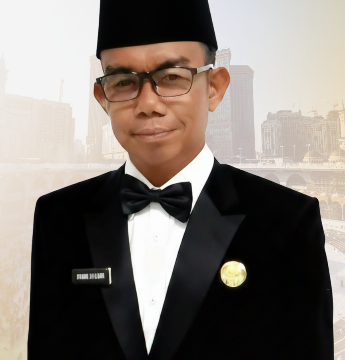 Kepala Kantor Kementerian Haji dan Umrah (Kemenhaj) Kabupaten Siak Zubir Efendi. (Foto: net)