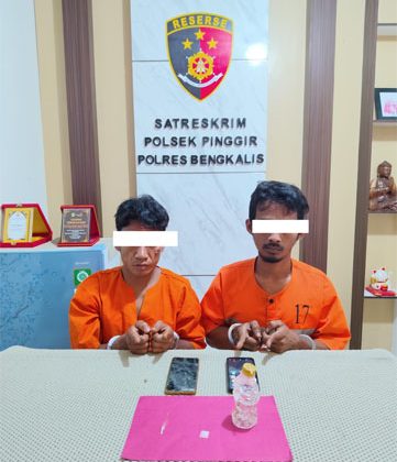 Dua tersangka kasus tindak pidana narkotika jenis sabu. (Foto: ist)