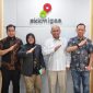 Dua calon direktur PT. BSP foto bersama usai wawancara di SKK Migas. (Foto: ist)