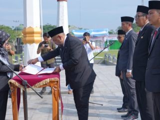 Pelantikan empat kepala dinas oleh Bupati Siak, Dr. Afni Zulkifli. (Foto: ist)