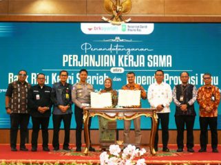 Foto PKS  layanan penerimaan pembayaran PAD di Ballroom Menara Dang Merdu BRK Syariah.(Foto: BRKS)