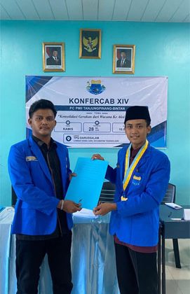 Mujrin yg pakai kopiah. (Foto: ist)