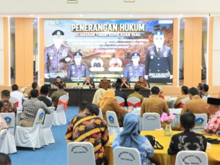Penerangan hukum tentang Mengenal Prosedur Perizinan Pertambangan Mineral dan Mengenal Bahaya Pertambangan Tanpa Izin di Wilayah Kabupaten Bintan. (Foto: Diskominfo)