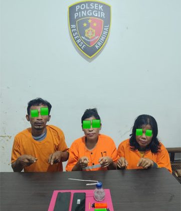 Polsek Pinggir Amankan Tiga Pelaku Penyalahgunaan Sabu di Kafe Remang-Remang Suriname