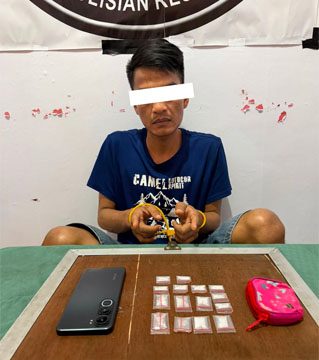 Tersangka kasus dugaan peredaran narkotika jenis sabu. (Foto: ist)