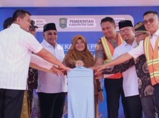 Peresmian investasi di KITB oleh Bupati Siak Dr. Afni Zulkifli, beberapa waktu lalu. (Foto: dokumen).