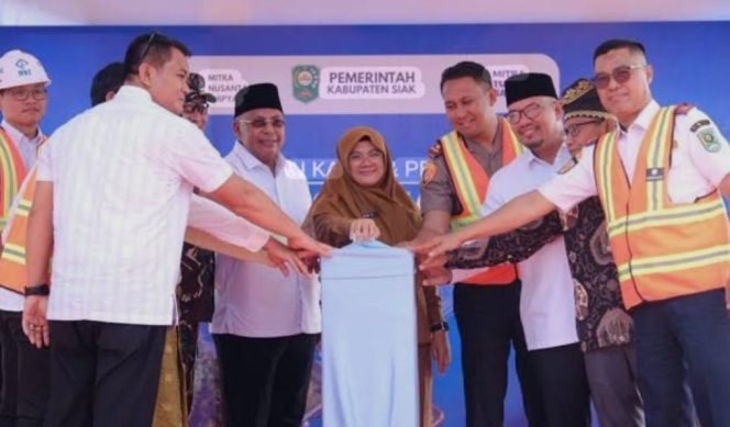 
					Peresmian investasi di KITB oleh Bupati Siak Dr. Afni Zulkifli, beberapa waktu lalu. (Foto: dokumen).