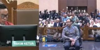 Sidang putusan Pengadilan Tipikor Jakarta menjatuhkan vonis 10 tahun penjara kepada Nadiem Makarim. (Foto: net)