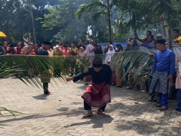 Pencak silat di acara pernikahan Mempura, Siak