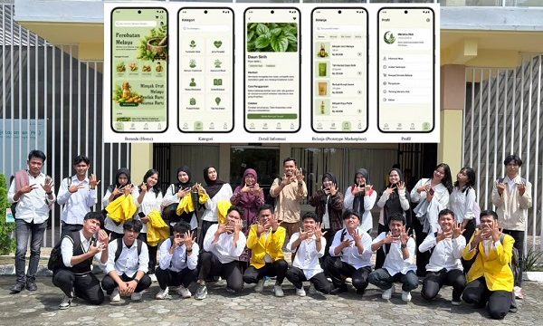 Dosen pengampu matakuliah Budaya Melayu berfoto bersama mahsiswa Unilak