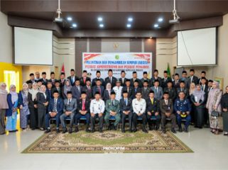 Foto bersama selesai pelantikan dan mengambil sumpah jabatan. (Foto: ist)