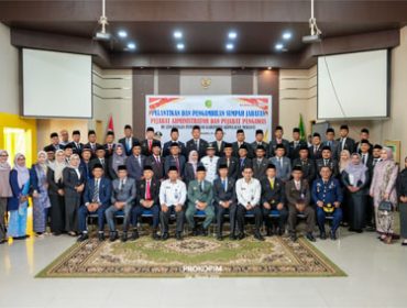 Foto bersama selesai pelantikan dan mengambil sumpah jabatan. (Foto: ist)