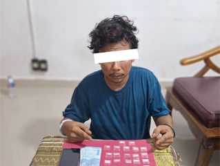 Tersangka kasus tindak pidana narkotika jenis sabu. (Foto: ist)