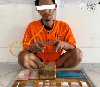 Tersangka pelaku diduga sebagai pengedar. (Foto: ist)