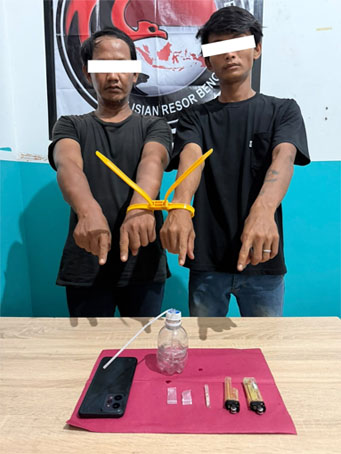 Tersangka penyalahgunaan narkotika jenis sabu. . (Foto: ist)