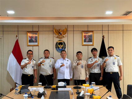 Foto bersama dukungan Kantor Imigrasi Kelas II TPI Selatpanjang terhadap rencana penerapan Special Border Treatment (SBT). (Foto: ist)