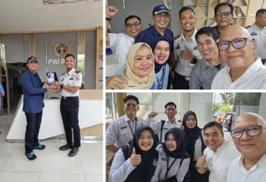 Kunjungan silaturahmi Kepala Kantor Imigrasi Siak Doly Samuel Mulatua Tambunan bersama rombongan ke ke PWI Riau. (Foto: ist)