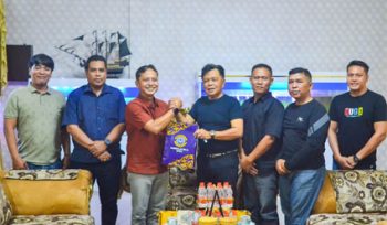 Kunjungan silaturahmi Danposal Selatpanjang, Lettu Laut (P) Hadi Ismanto ke  Bupati Kabupaten Kepulauan Meranti, AKBP (Purn) H. Asmar. (Foto: ist)