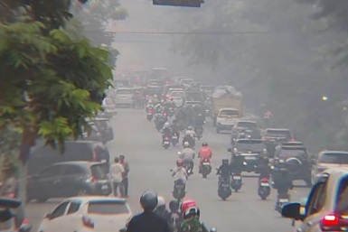Kabut asap menyelimuti Kota Pekanbaru, Selasa pagi(15/9/2026). (Foto: net)