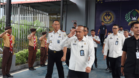 Inspektur Jenderal Kemenimipas, Dr. Rudi Setiawan, lakukan kunker ke Lapas Kelas IIA Batam. (Foto: ist)